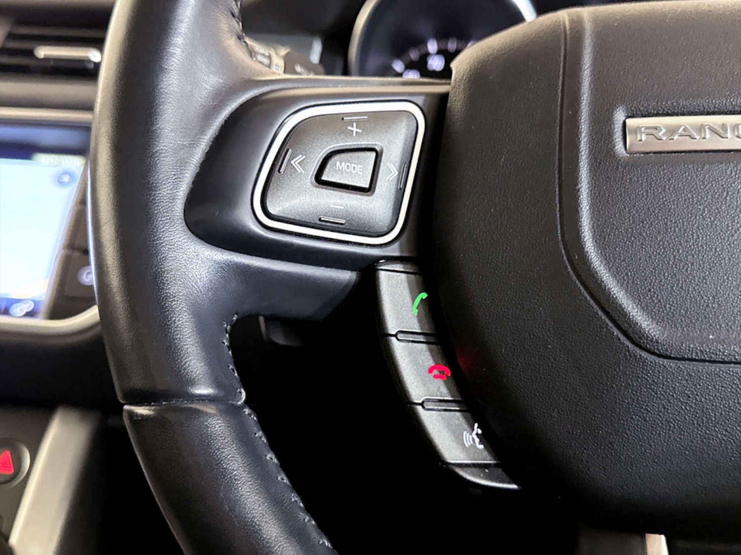 Used Land Rover Range Rover Evoque 2018 for sale - 77187838: Photo 17
