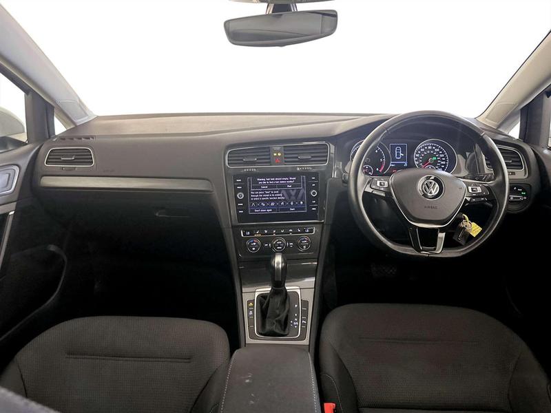 Used Volkswagen Golf 2020 for sale - 77151997: Photo 3