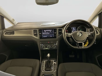 Used Volkswagen Golf SV 2019 for sale - 78266717: Photo