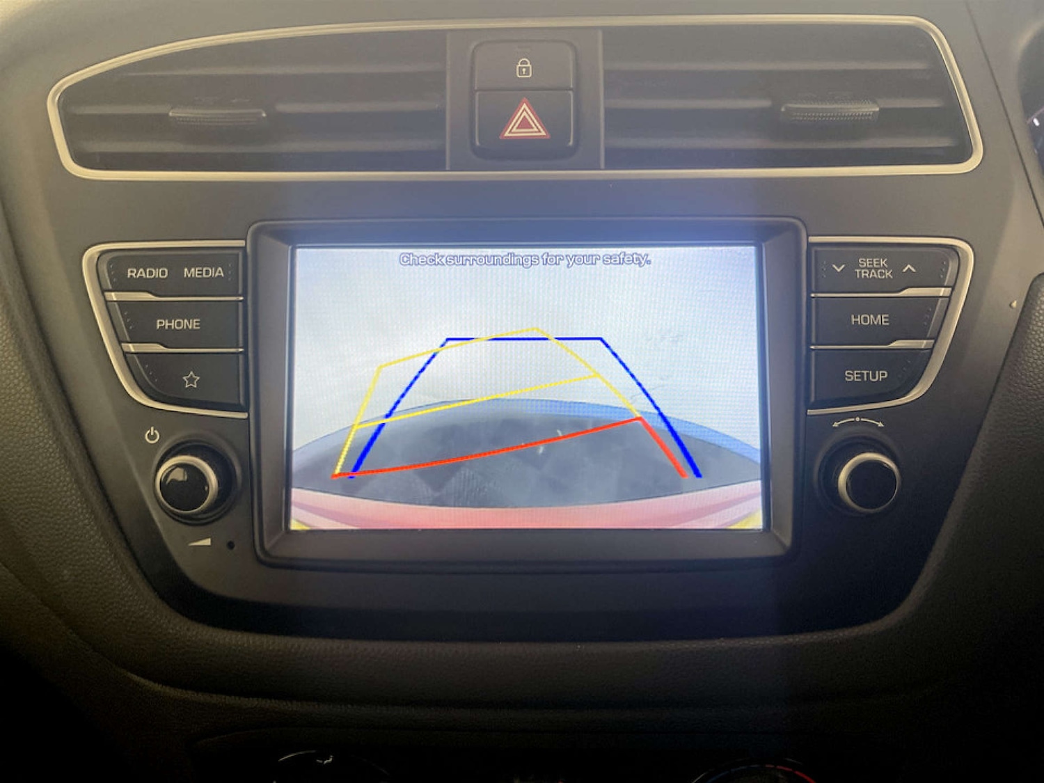 Used Hyundai i20 2019 for sale - 77609424: Photo 20