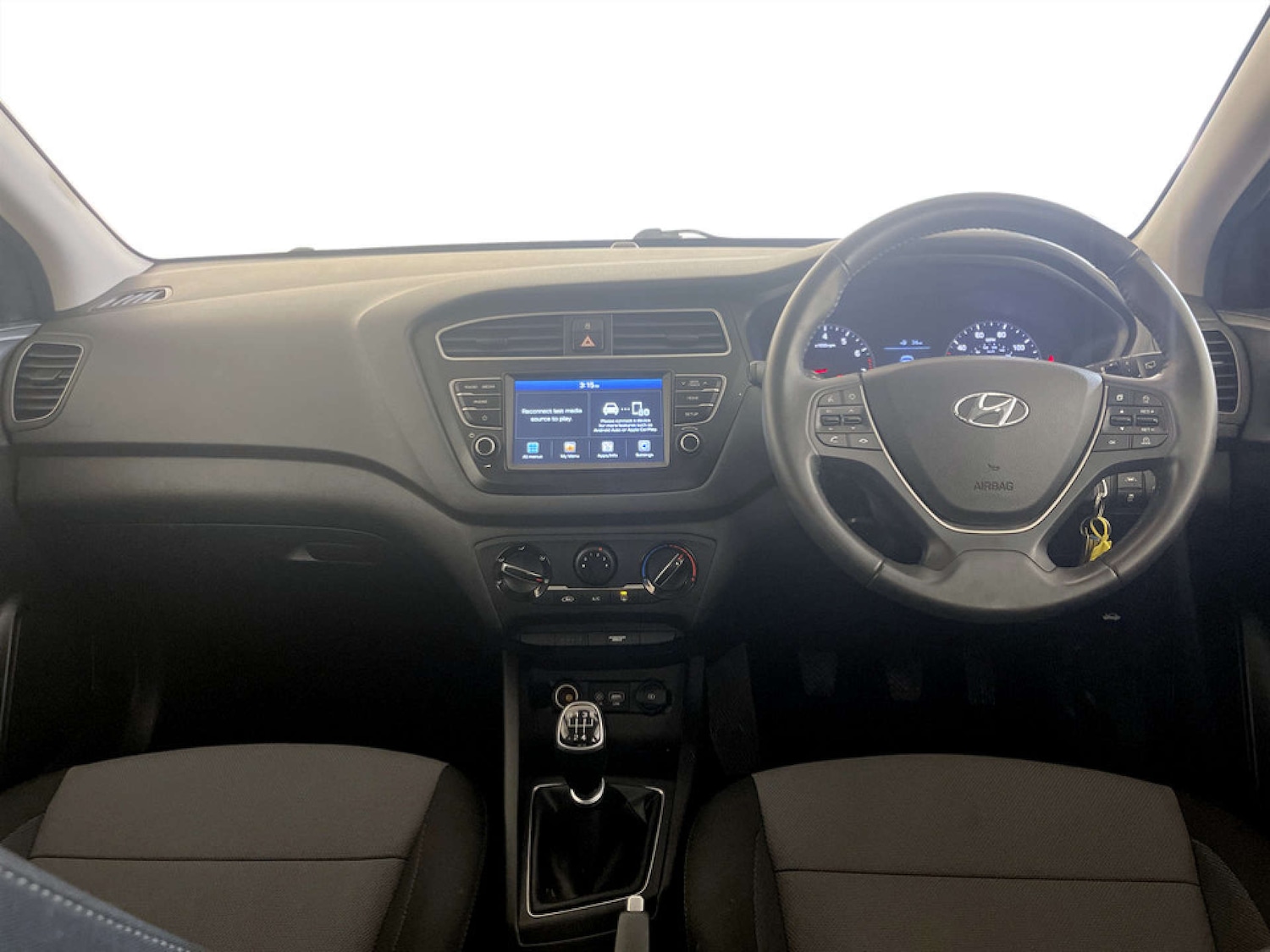 Used Hyundai i20 2019 for sale - 77609424: Photo 3