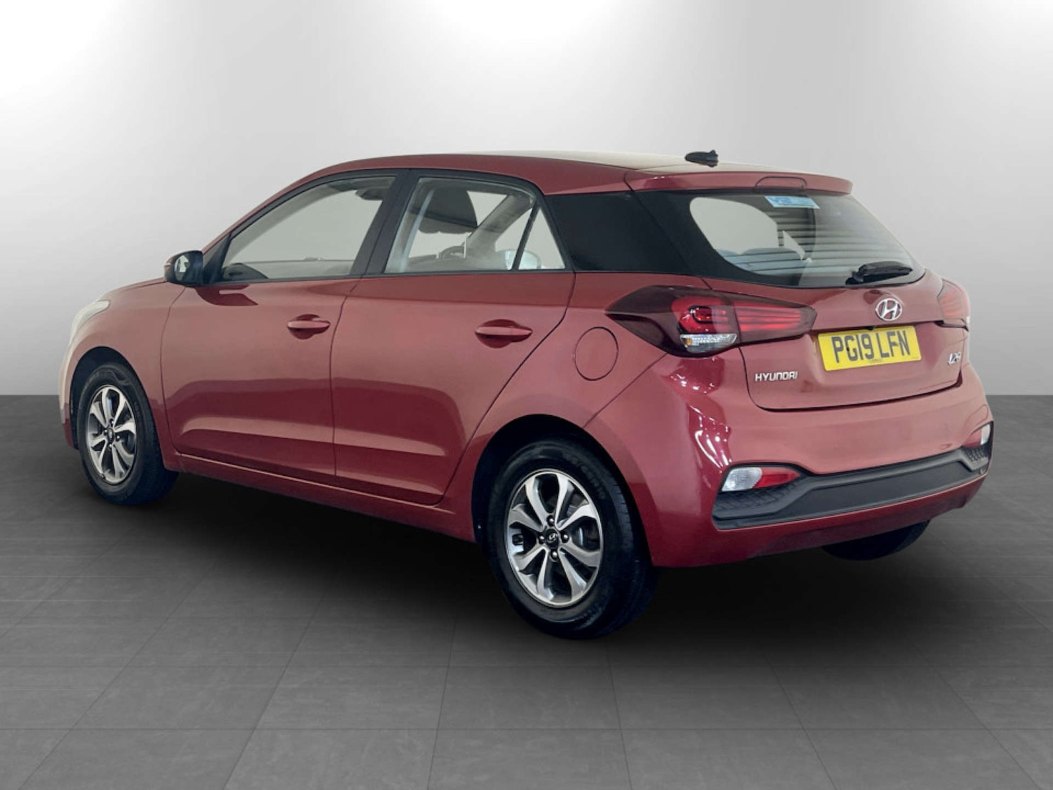 Used Hyundai i20 2019 for sale - 77609424: Photo 8