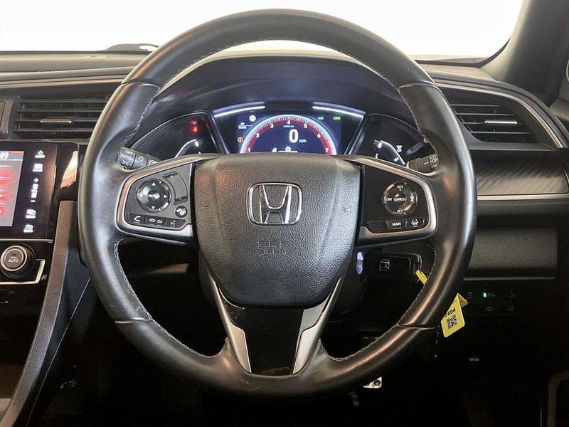 Used Honda Civic 2019 for sale - 76467649: Photo 16