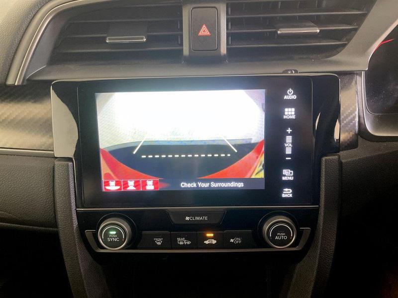 Used Honda Civic 2019 for sale - 76467649: Photo 20