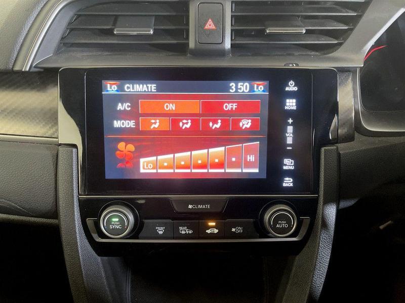 Used Honda Civic 2019 for sale - 76467649: Photo 22