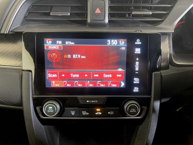 Used Honda Civic 2019 for sale - 76467649: Photo 25