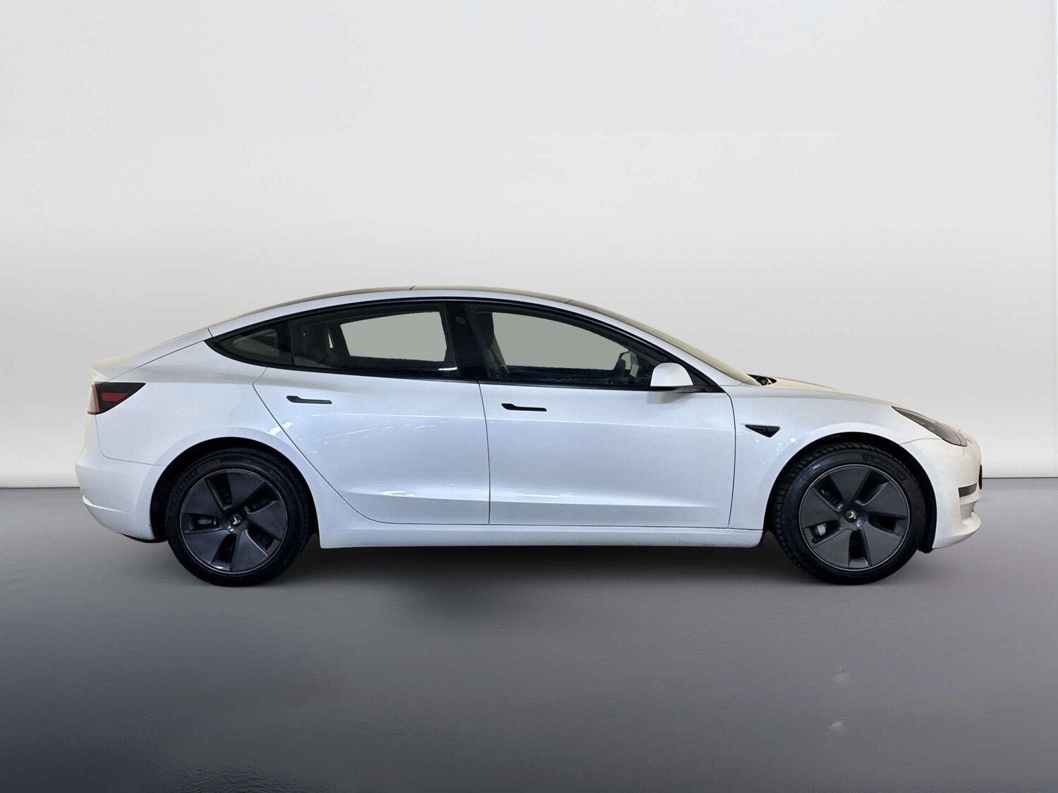 Used Tesla Model 3 2022 for sale - 77964860: Photo 11