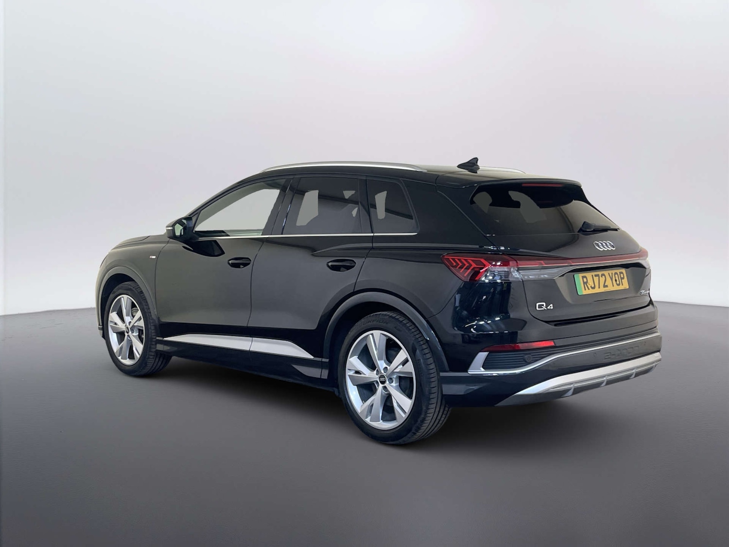 Used Audi Q4 e-tron 2022 for sale - 78097384: Photo 8