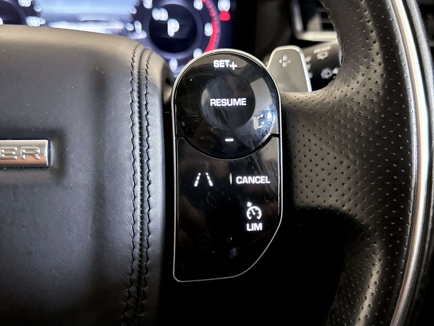 Used Land Rover Range Rover Velar 2019 for sale - 77581159: Photo 19