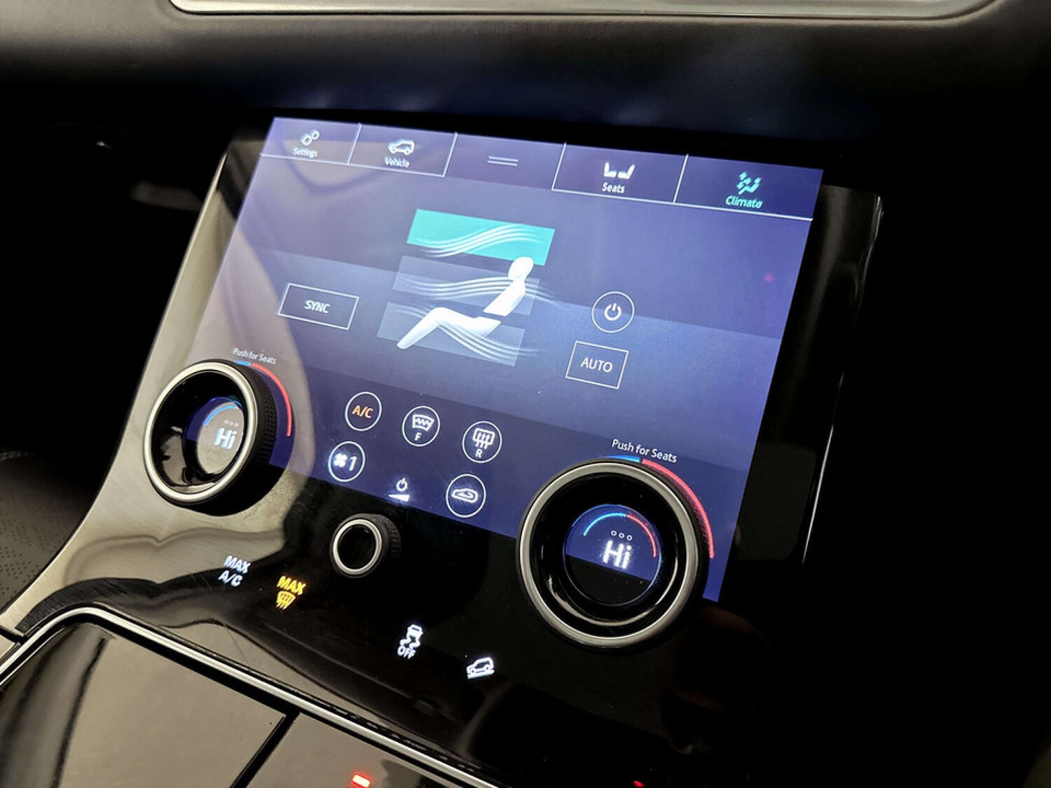 Used Land Rover Range Rover Velar 2019 for sale - 77581159: Photo 25