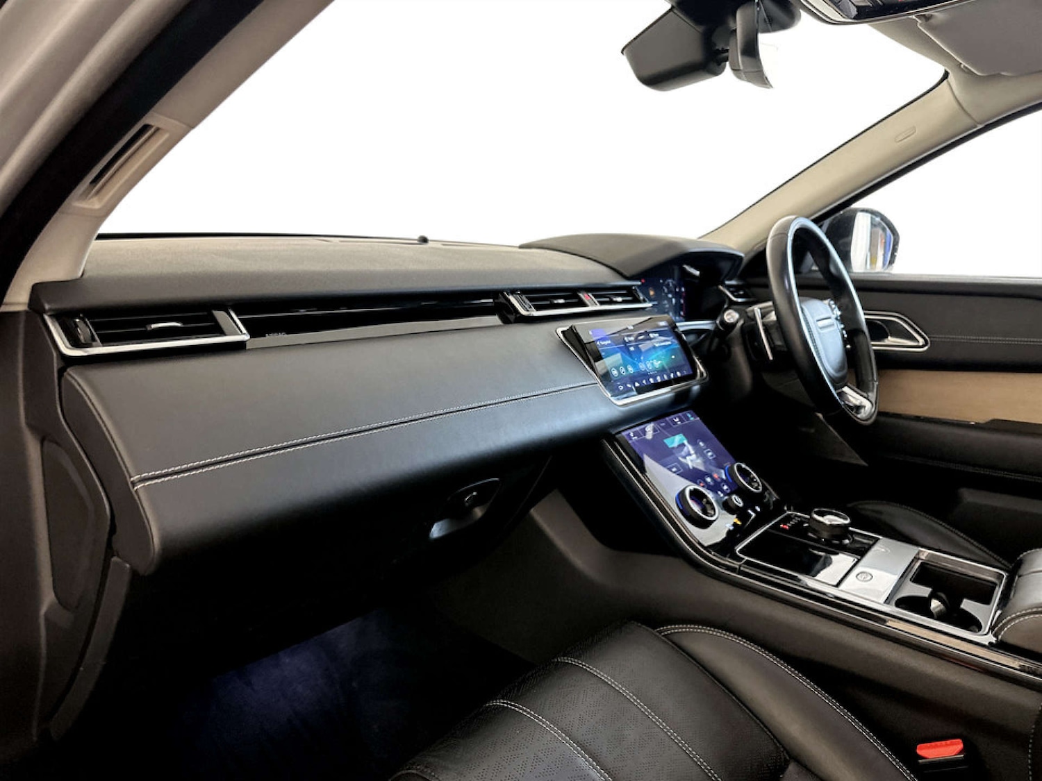 Used Land Rover Range Rover Velar 2019 for sale - 77581159: Photo 6