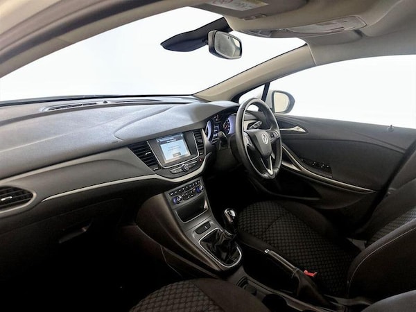Used Vauxhall Astra 2018 for sale - 76261074: Photo 12