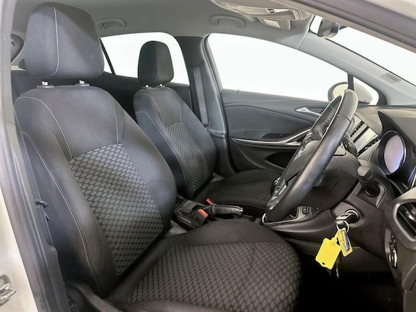 Used Vauxhall Astra 2018 for sale - 76261074: Photo 13