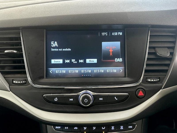 Used Vauxhall Astra 2018 for sale - 76261074: Photo 21
