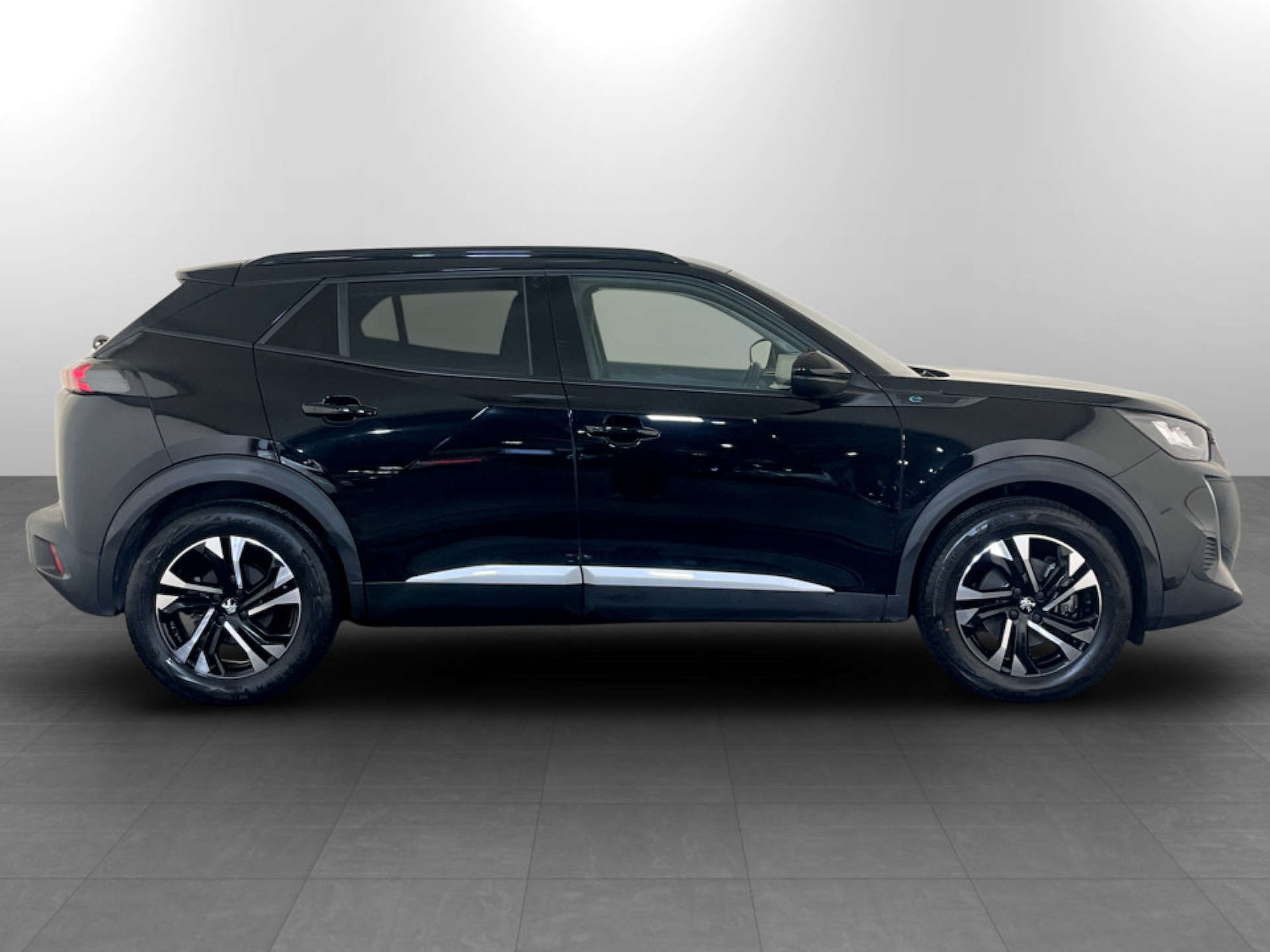 Used Peugeot 2008 2022 for sale - 77408967: Photo 11