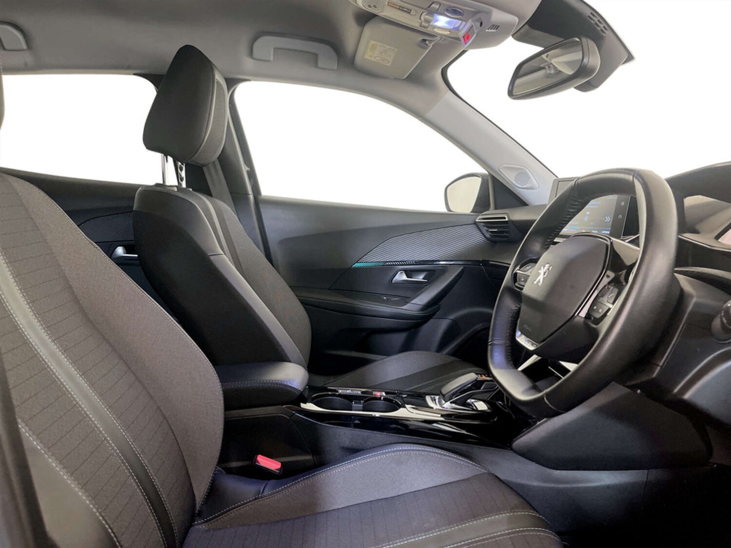 Used Peugeot 2008 2022 for sale - 77408967: Photo 13