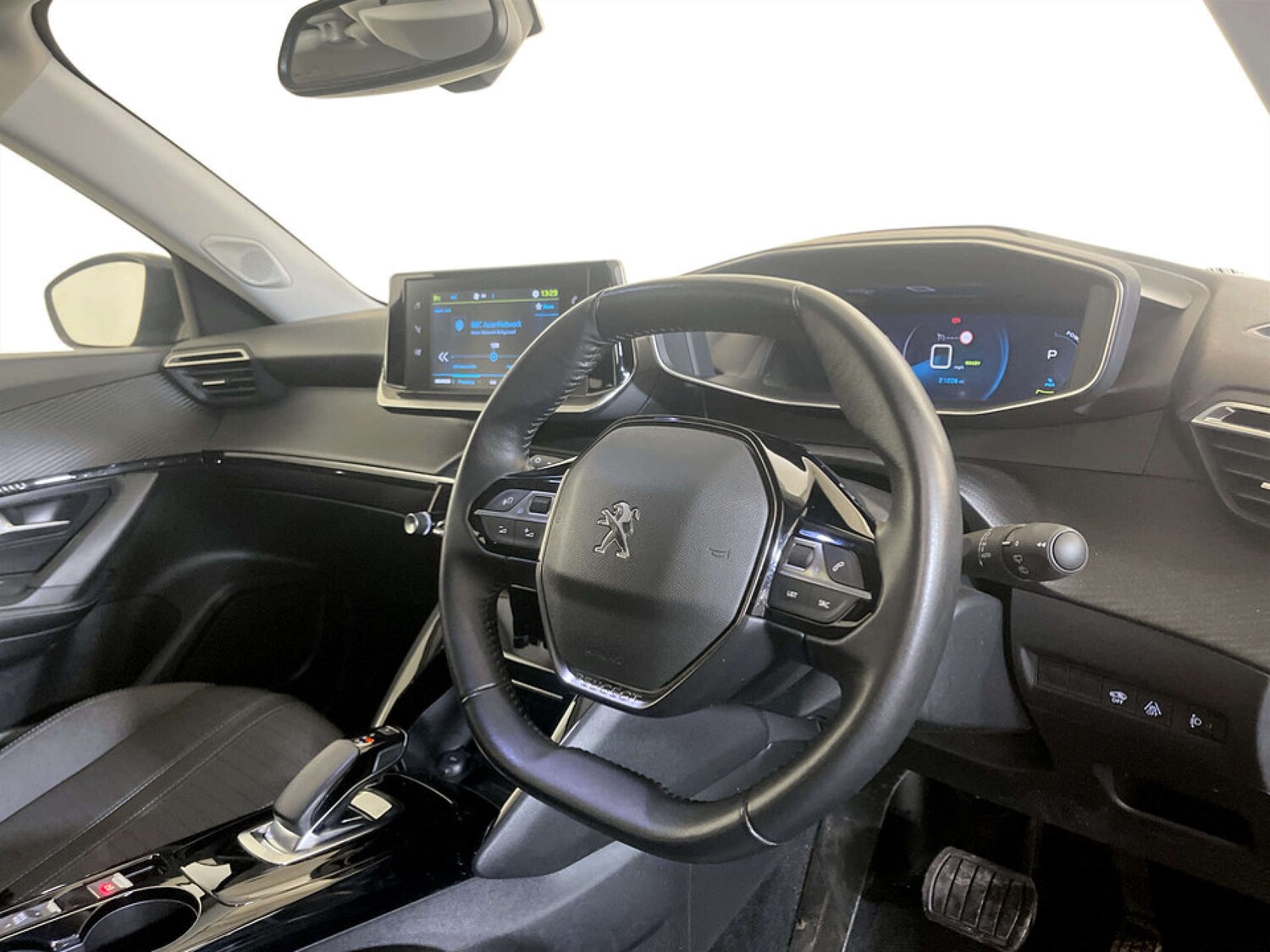 Used Peugeot 2008 2022 for sale - 77408967: Photo 15