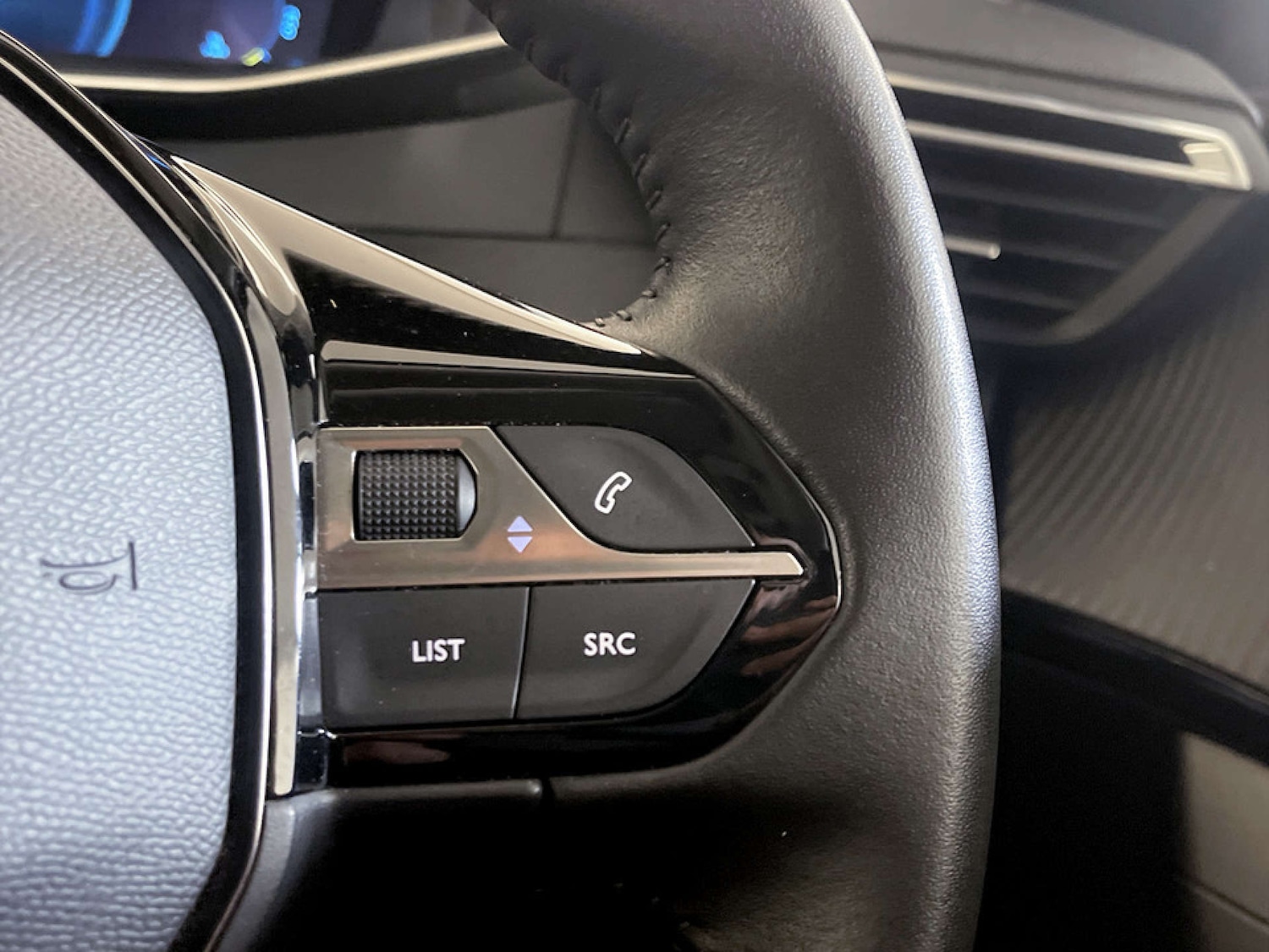 Used Peugeot 2008 2022 for sale - 77408967: Photo 19