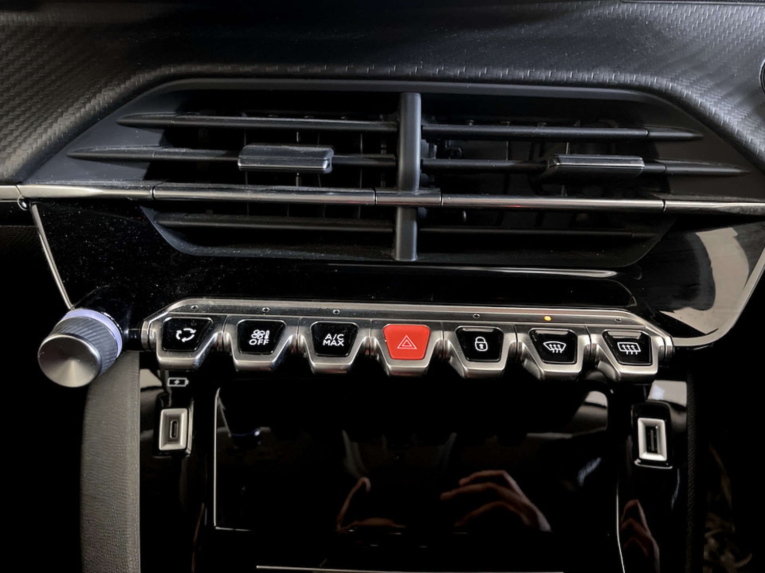 Used Peugeot 2008 2022 for sale - 77408967: Photo 24