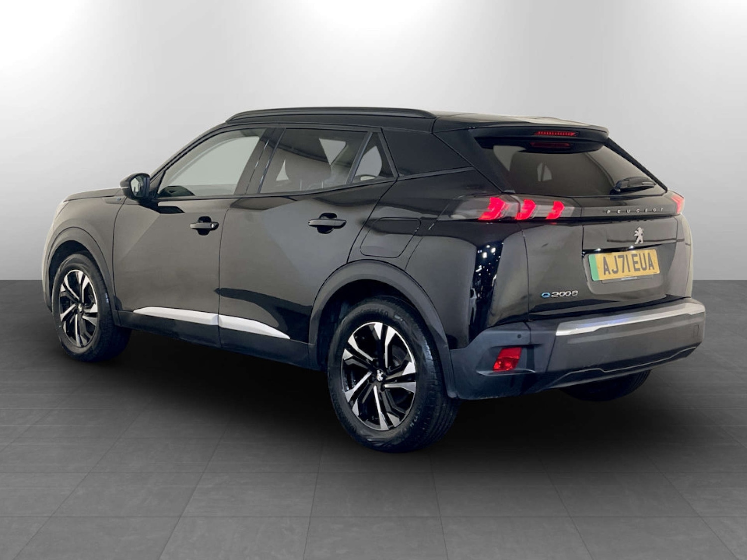 Used Peugeot 2008 2022 for sale - 77408967: Photo 8