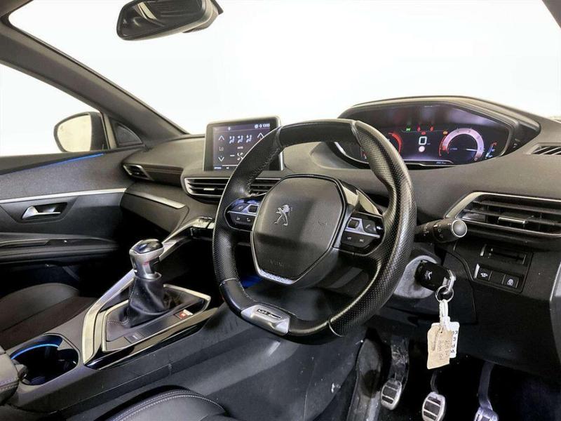 Used Peugeot 5008 2019 for sale - 76826069: Photo 14