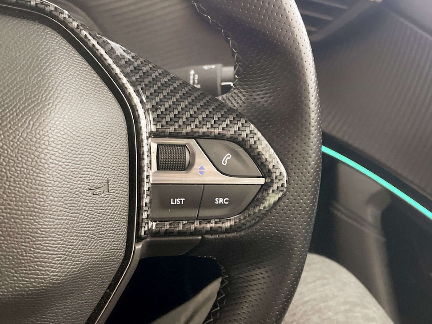 Used Peugeot 2008 2021 for sale - 77621947: Photo 20