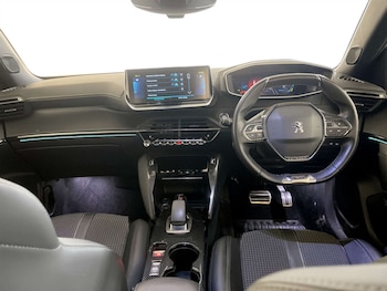 Used Peugeot 2008 2021 for sale - 77621947: Photo