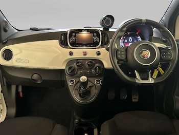 Used Abarth 595 2019 for sale - 79167261: Photo