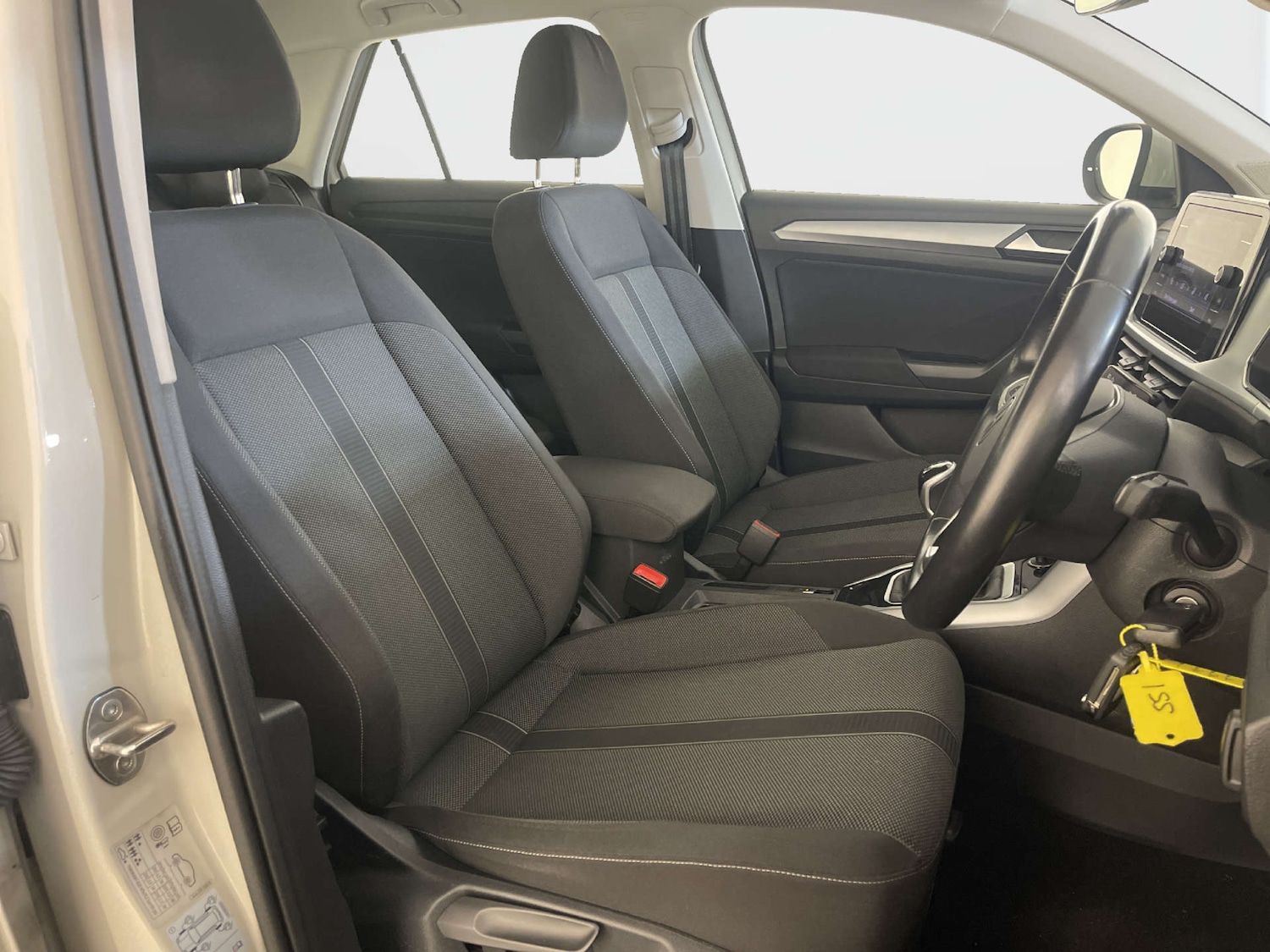 Used Volkswagen T-Roc 2023 for sale - 78094431: Photo 13