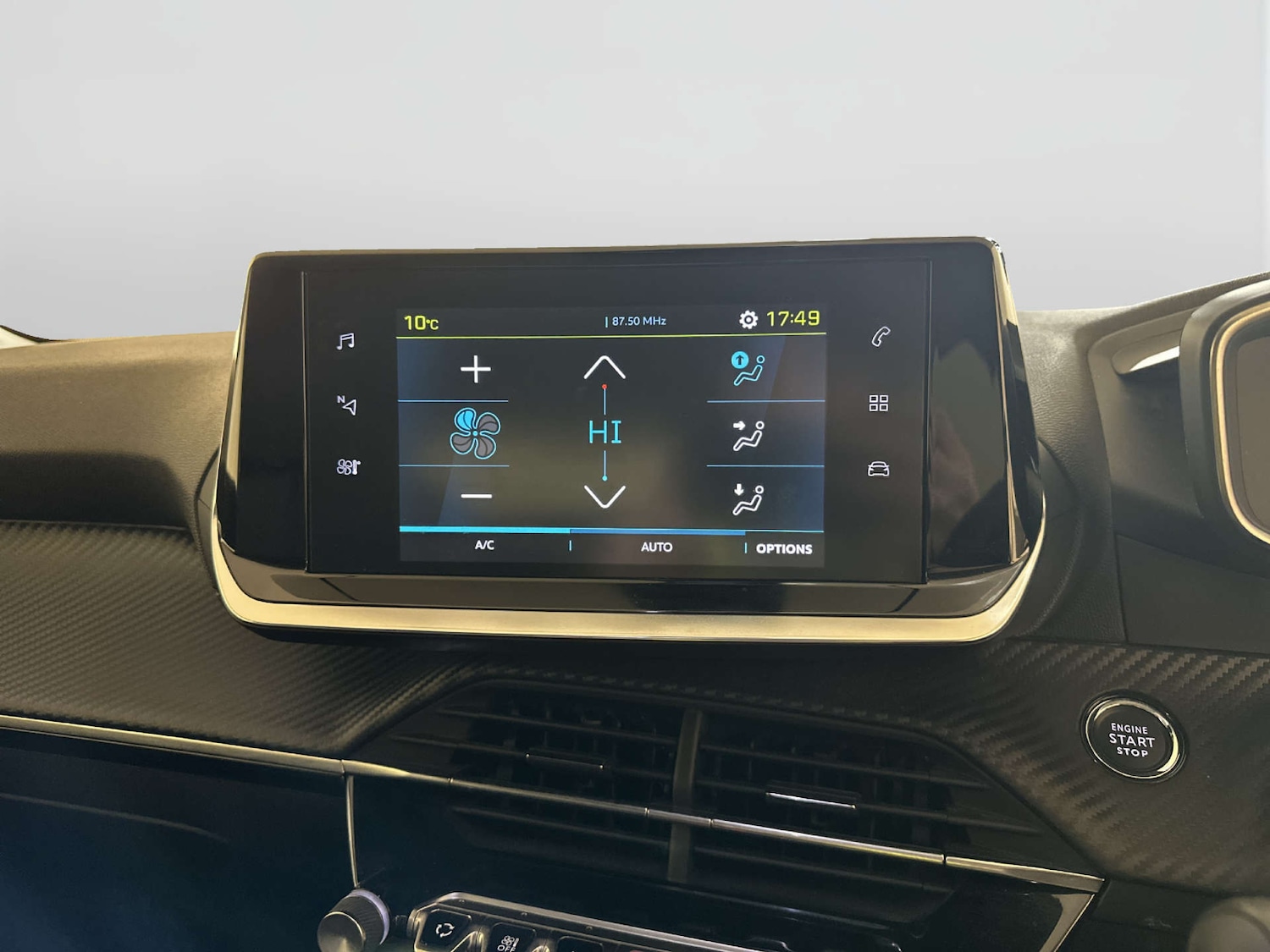 Used Peugeot 2008 2021 for sale - 77836434: Photo 25