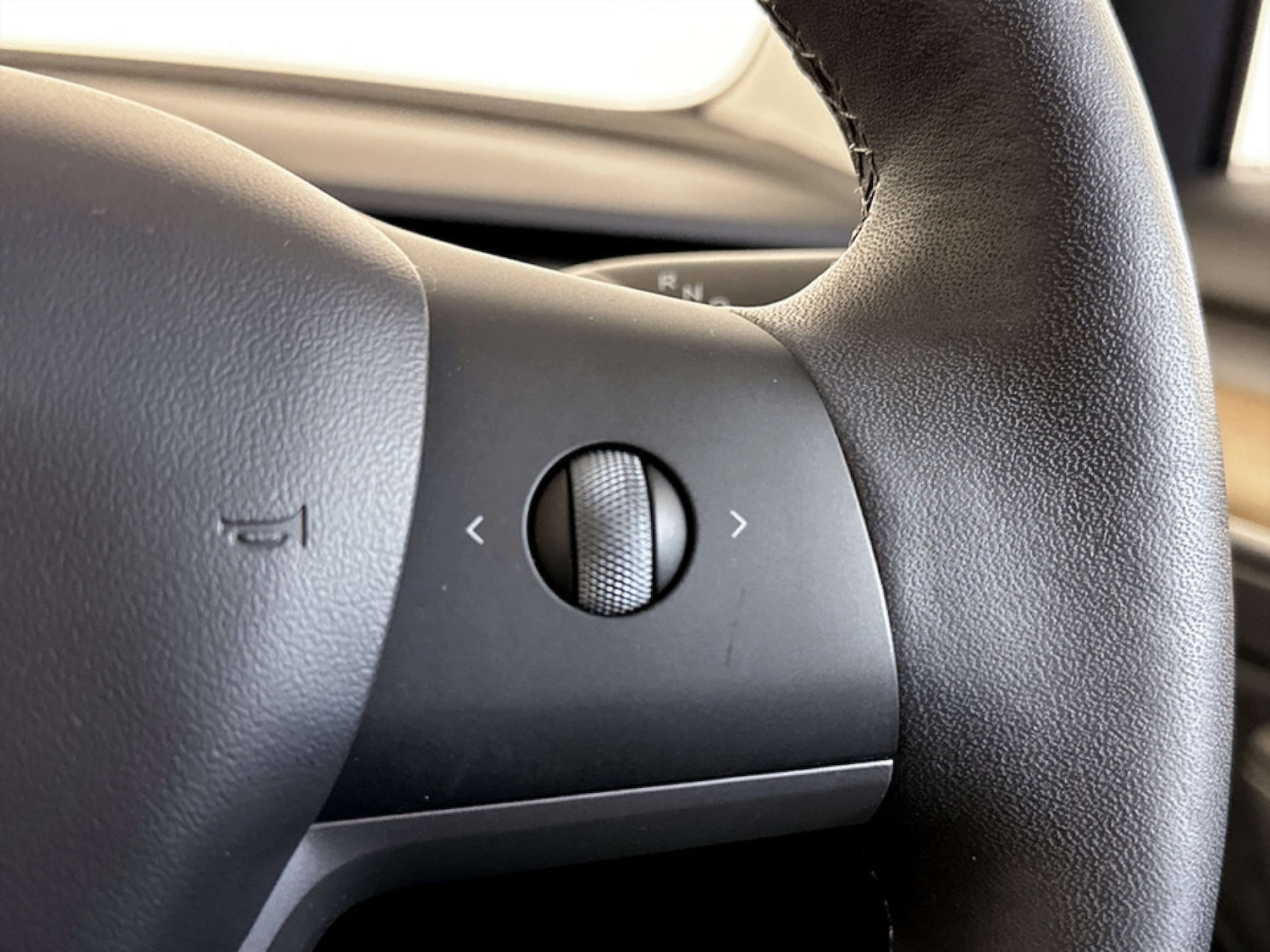 Used Tesla Model 3 2021 for sale - 77185000: Photo 18