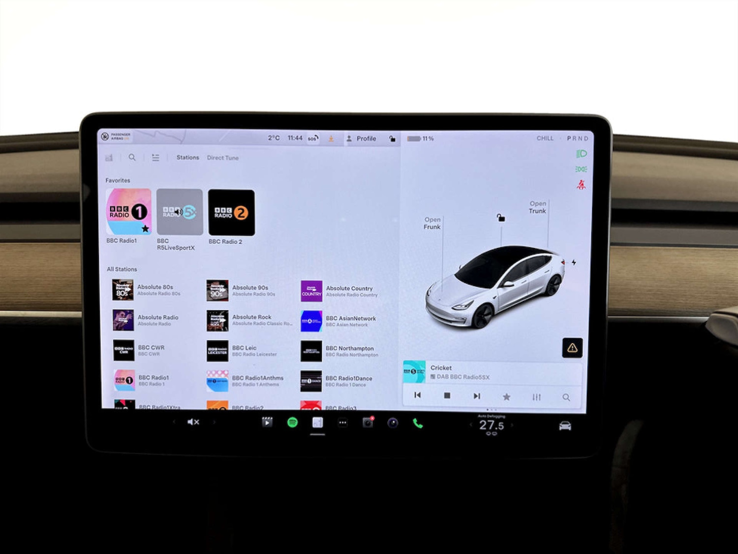 Used Tesla Model 3 2021 for sale - 77185000: Photo 25