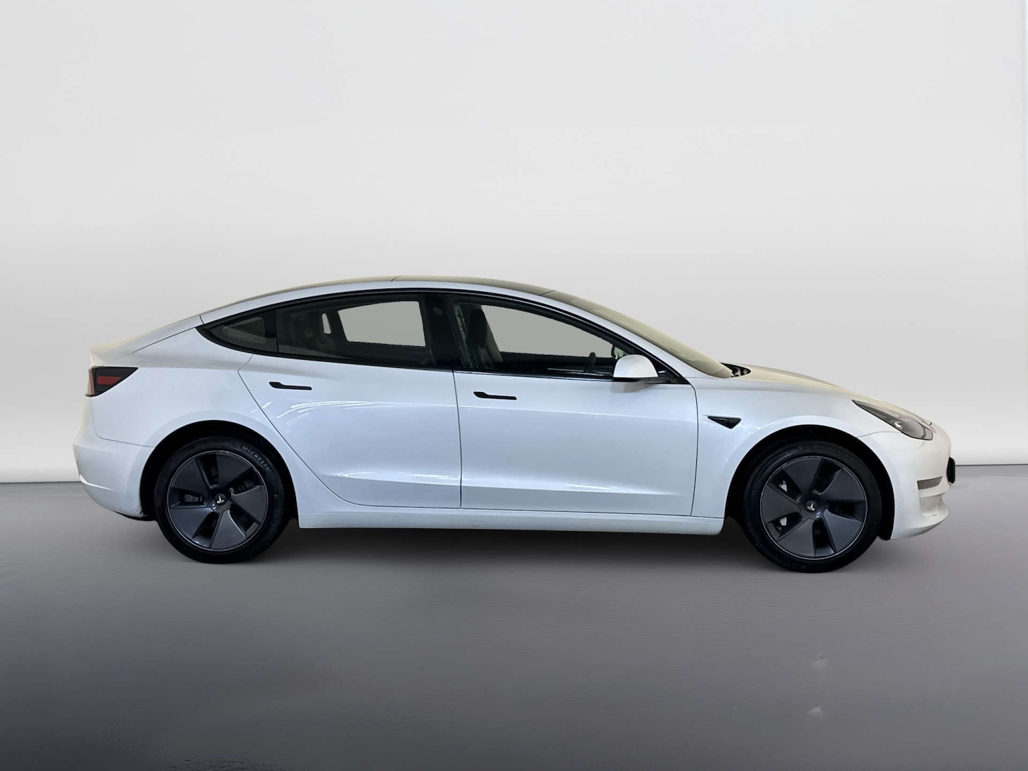 Used Tesla Model 3 2023 for sale - 77880490: Photo 11