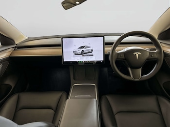 Used Tesla Model 3 2023 for sale - 77880490: Photo