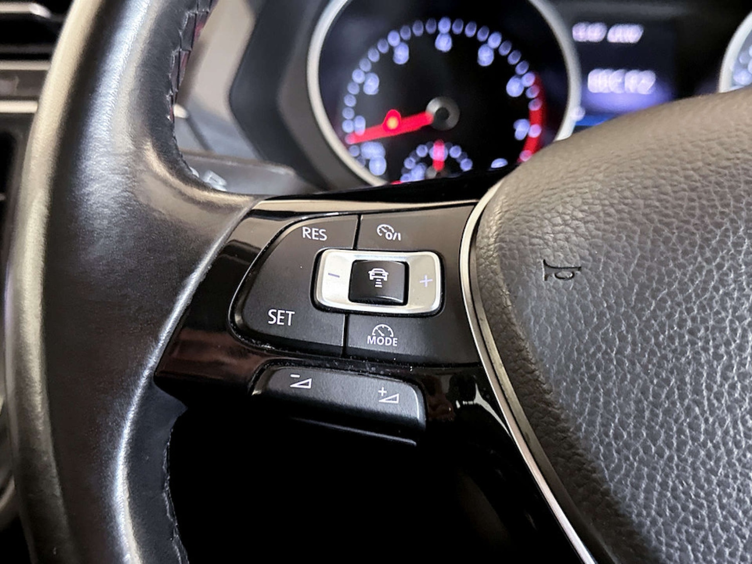 Used Volkswagen Tiguan 2018 for sale - 77355496: Photo 17