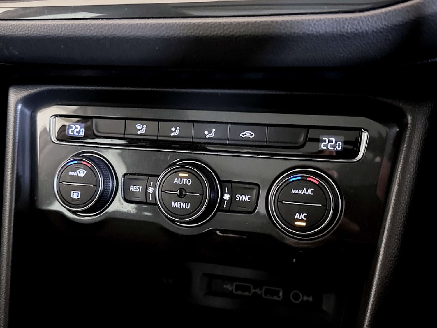 Used Volkswagen Tiguan 2018 for sale - 77355496: Photo 26