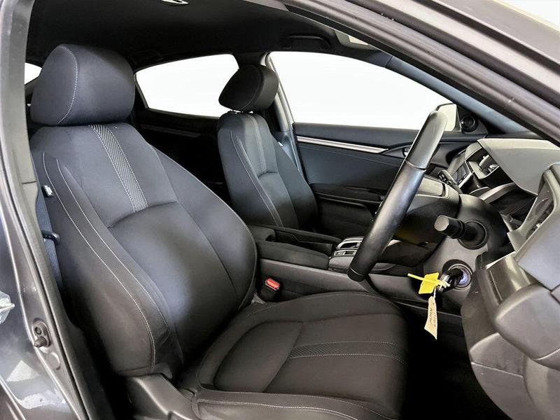 Used Honda Civic 2019 for sale - 76722911: Photo 13