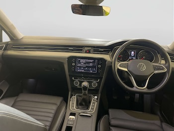 Used Volkswagen Passat 2021 for sale - 78557739: Photo