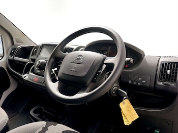 Used Citroen Relay 2024 for sale - 77184931: Photo