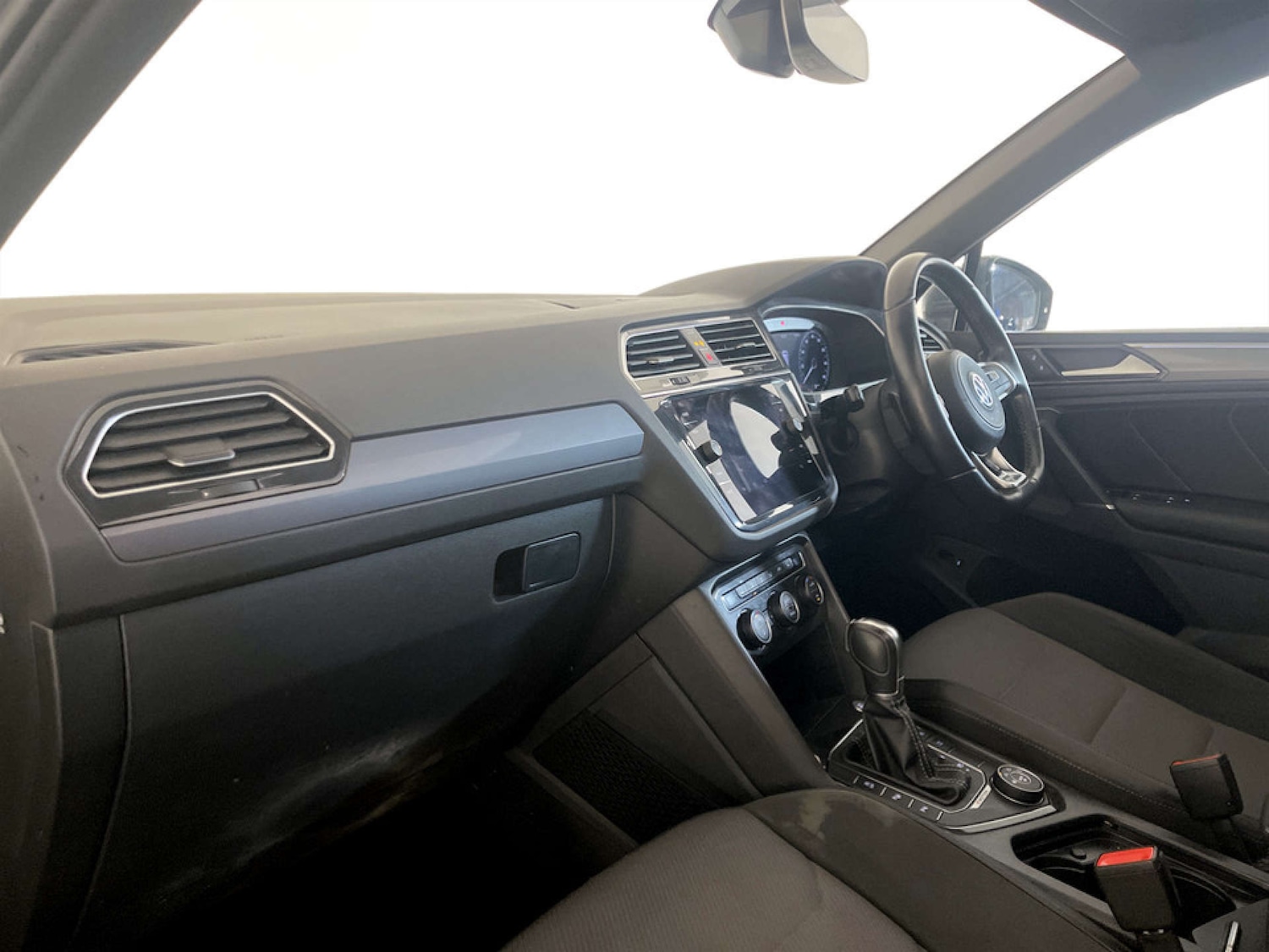 Used Volkswagen Tiguan 2018 for sale - 77422771: Photo 12