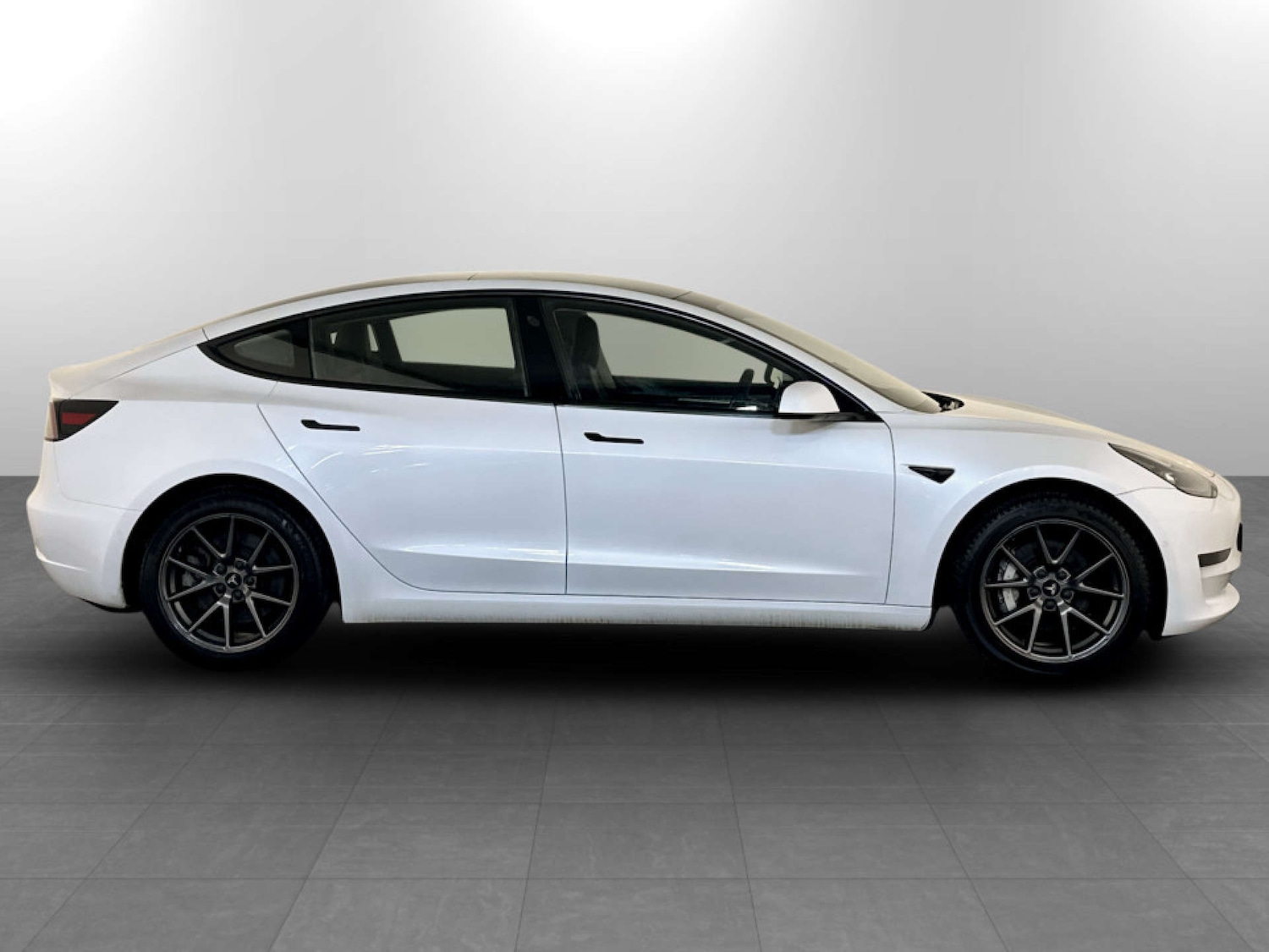 Used Tesla Model 3 2021 for sale - 77780902: Photo 10