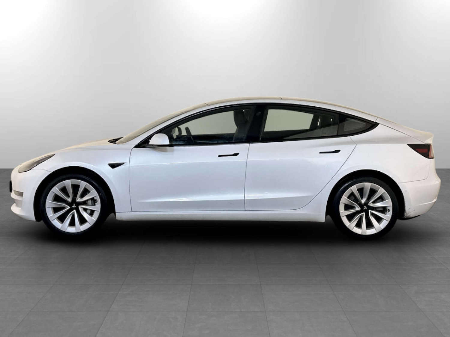 Used Tesla Model 3 2021 for sale - 77288523: Photo 5