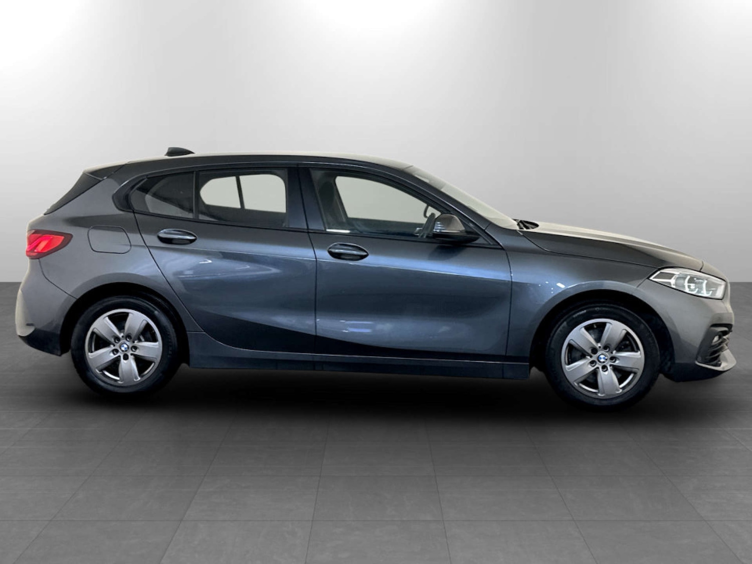 Used BMW 1 Series 2020 for sale - 77621901: Photo 11