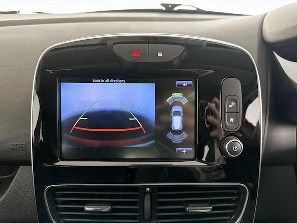 Used Renault Clio 2018 for sale - 75995393: Photo 20