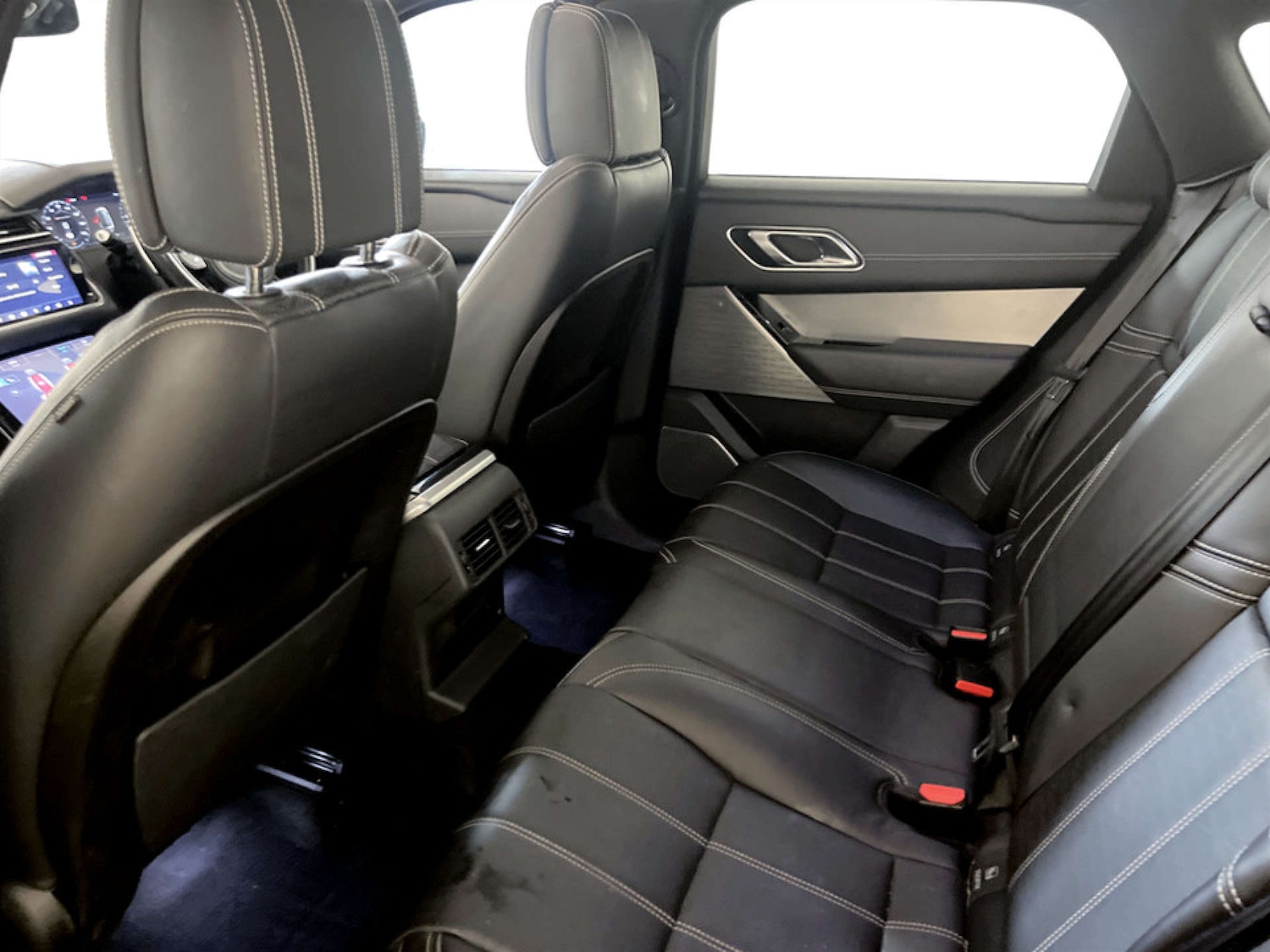 Used Land Rover Range Rover Velar 2018 for sale - 77766928: Photo 15