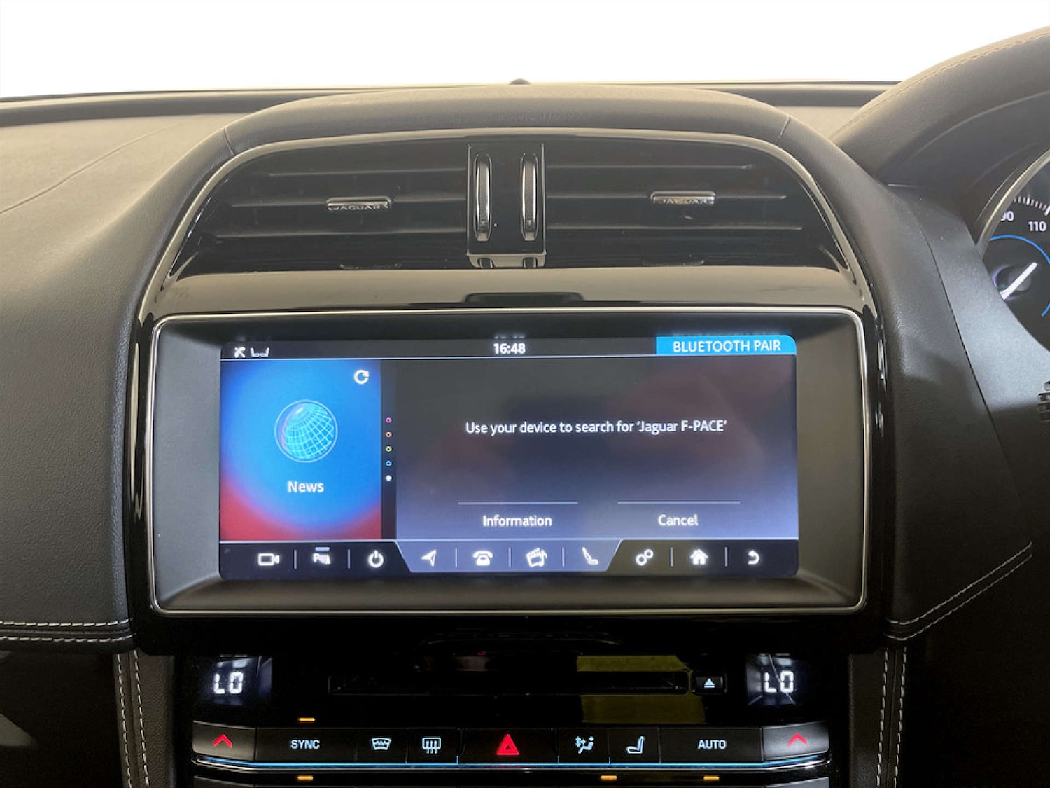 Used Jaguar F-Pace 2019 for sale - 77185352: Photo 25