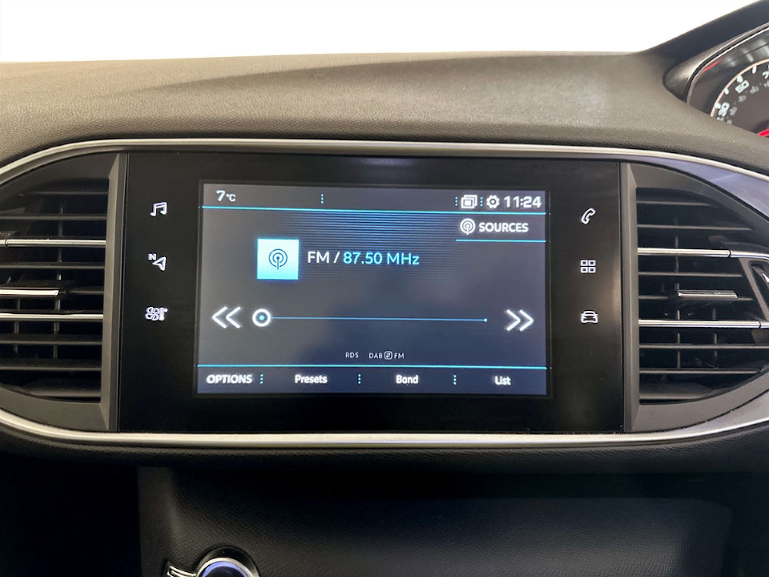 Used Peugeot 308 2018 for sale - 77380658: Photo 23