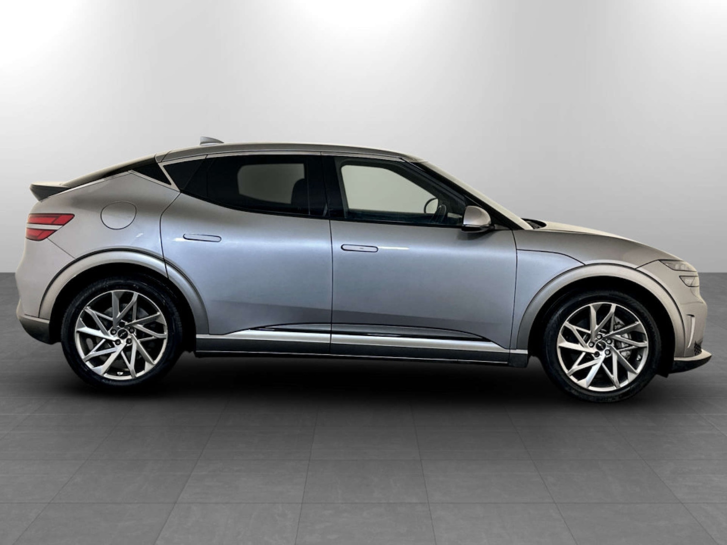 Used Genesis GV60 2023 for sale - 77617088: Photo 11