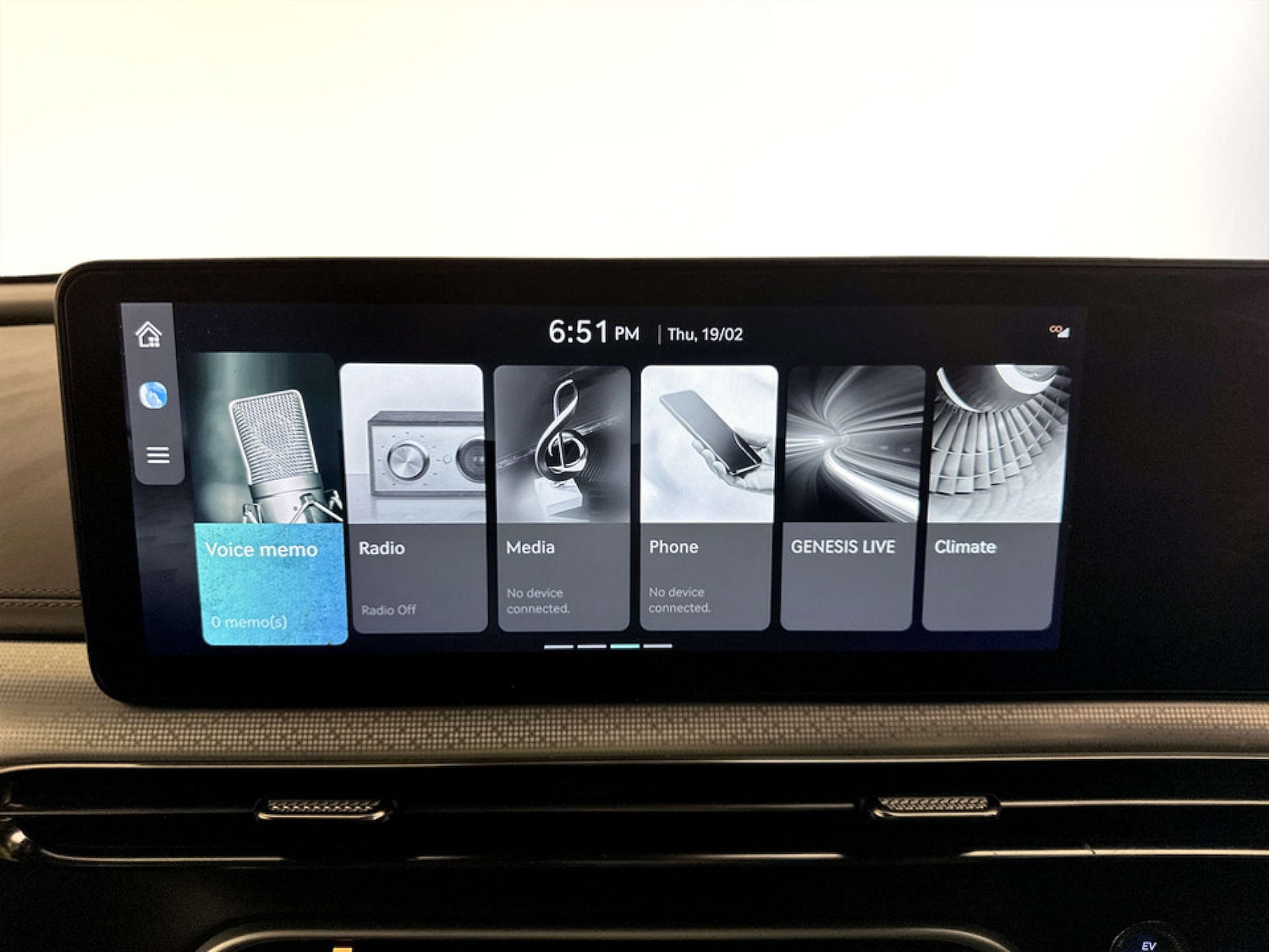 Used Genesis GV60 2023 for sale - 77617088: Photo 25