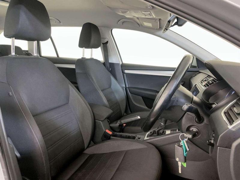 Used Skoda Octavia 2017 for sale - 76854820: Photo 13